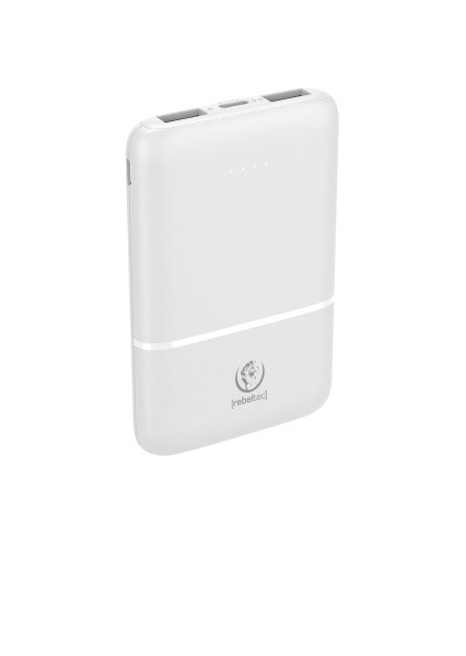 Powerbank P5 (5 000mAh 10W), moc wyjściowa 10W zapewnia szybkie i stabilne ładowanie kompatybilnych urządzeń, jednoczesne ładowanie 3 urządzeń