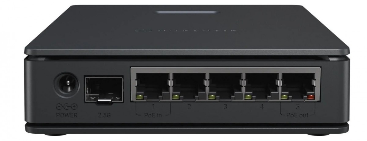 Przełącznik hAP ax S E62iUGS-2axD5axT