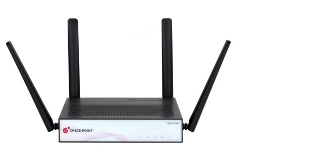 Zapora sieciowa SG2560 appliance includes SNBT subscription packageand Direct Premium support for 3Y