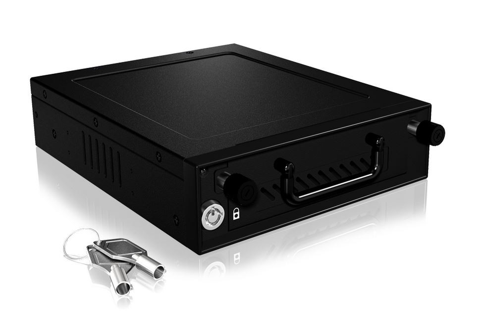 IB-148SSK-B 3,5''/2,5'' HDD SATA/SAS 